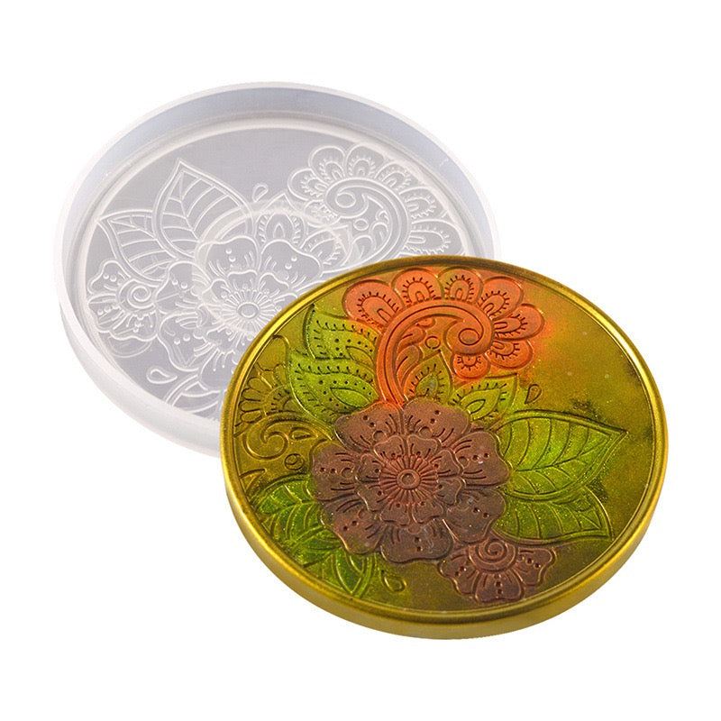 Versatile Resin Mold for Customized Pendants and Charms