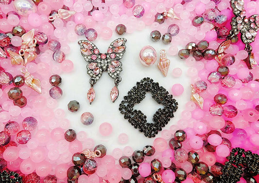 [Express] Giant Luxury: Pink Butterfly