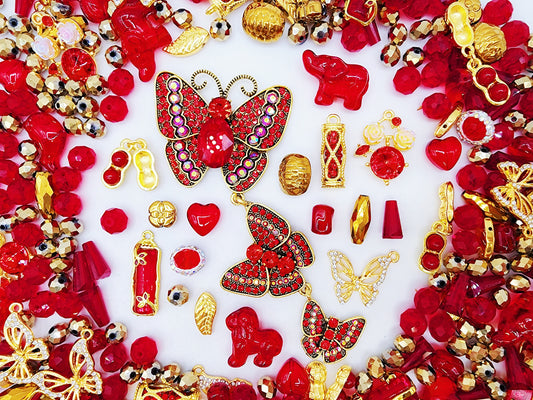 [Express] Giant Luxury: Red Queen