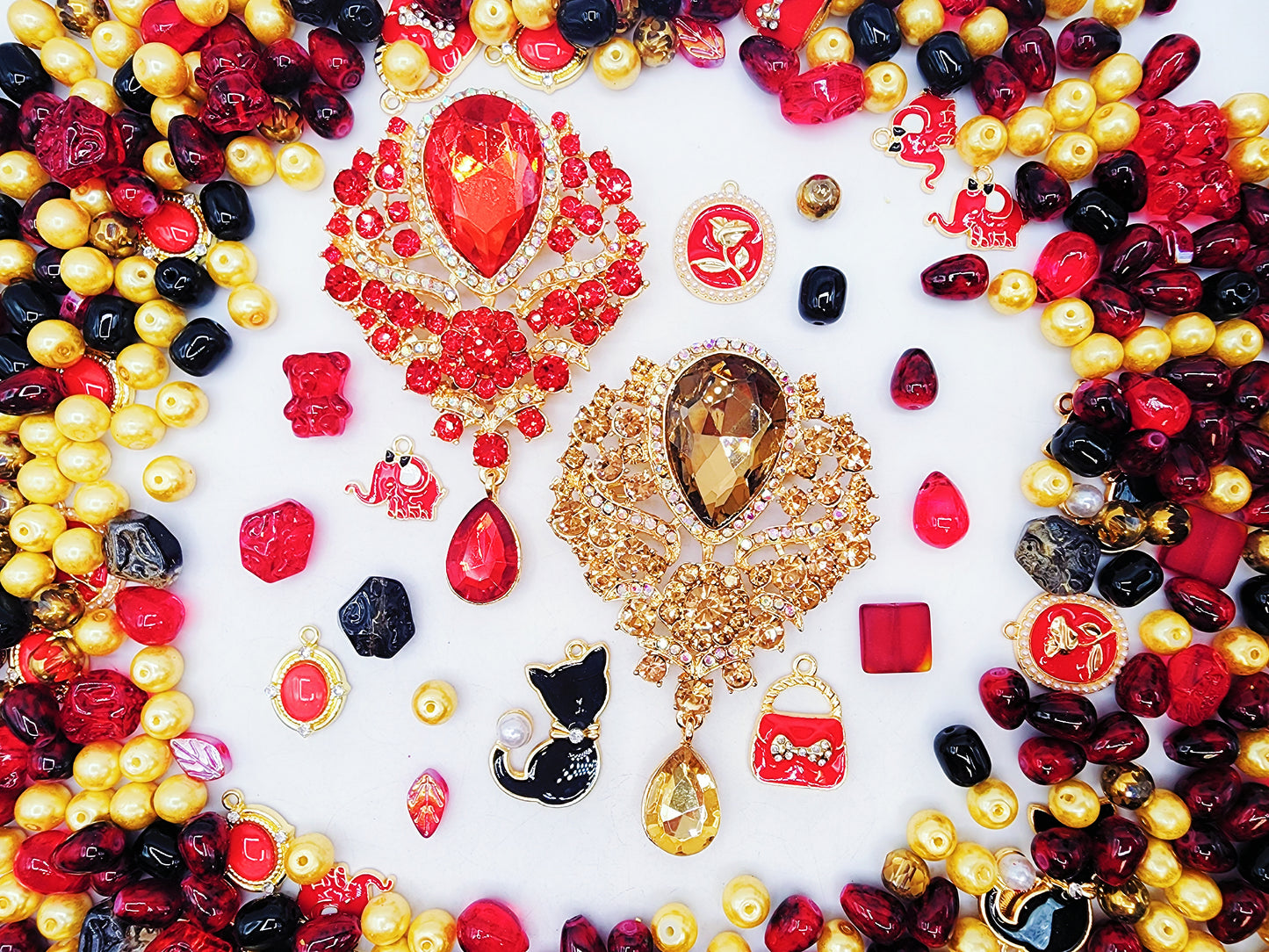 [Premium] Giant Luxury: Queen Queen Red