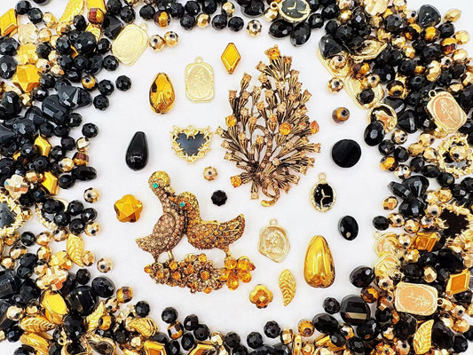 [Express] Giant Luxury:  Midnight Lovers