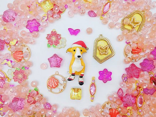 [Express] Giant Luxury: Dog Tag