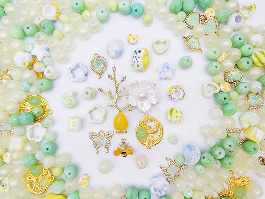 [Premium] Giant Luxury: Owl Houses