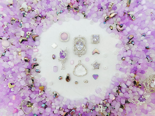 [Premium] Luxury: Lilac Field