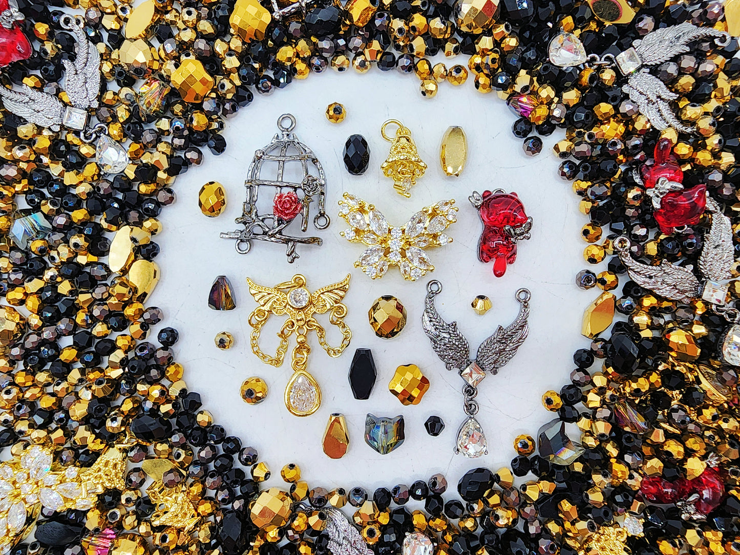[Express] Luxury:  Secret Garden