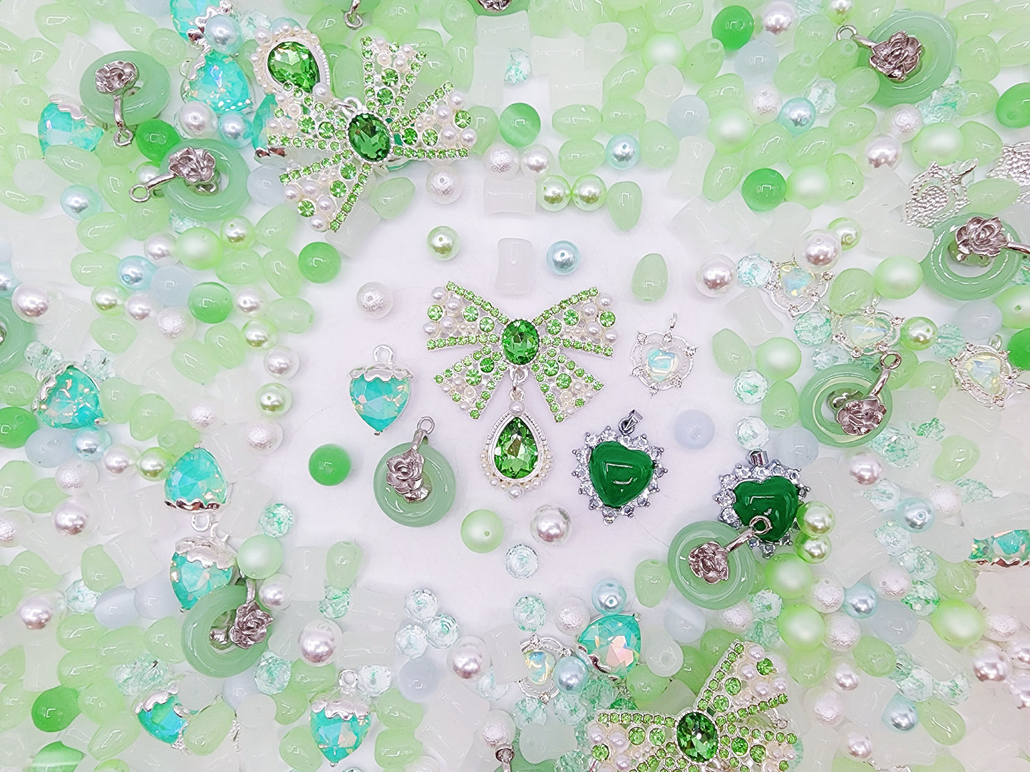 [Premium] Giant Luxury: Hint of Spring