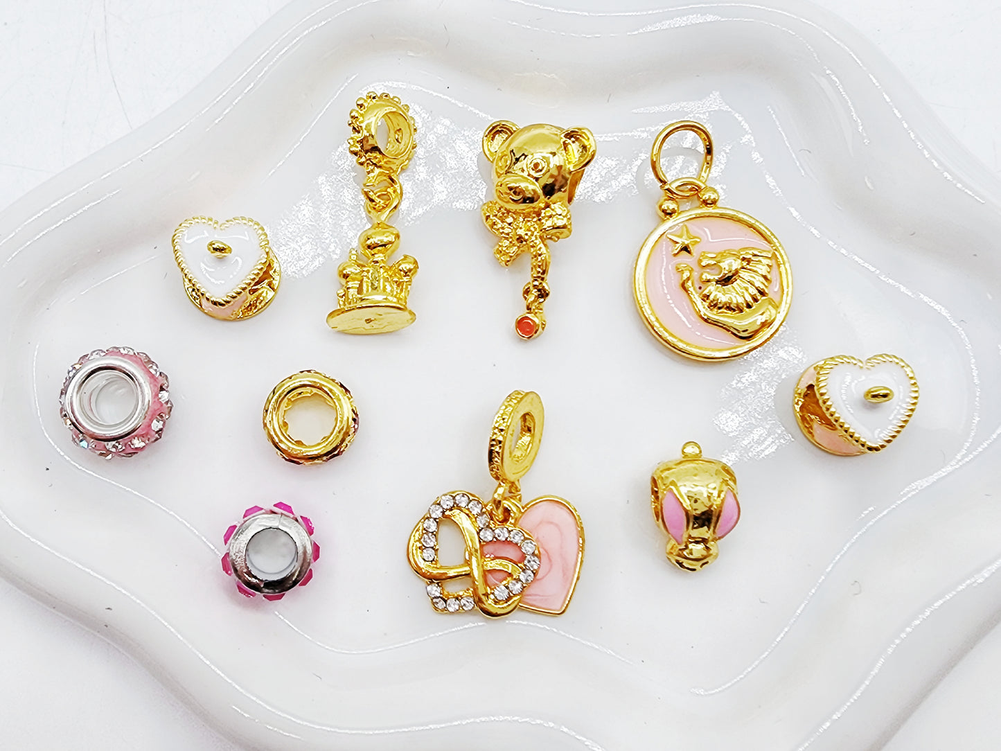 [Premium] Noble Nova: Golden Blush