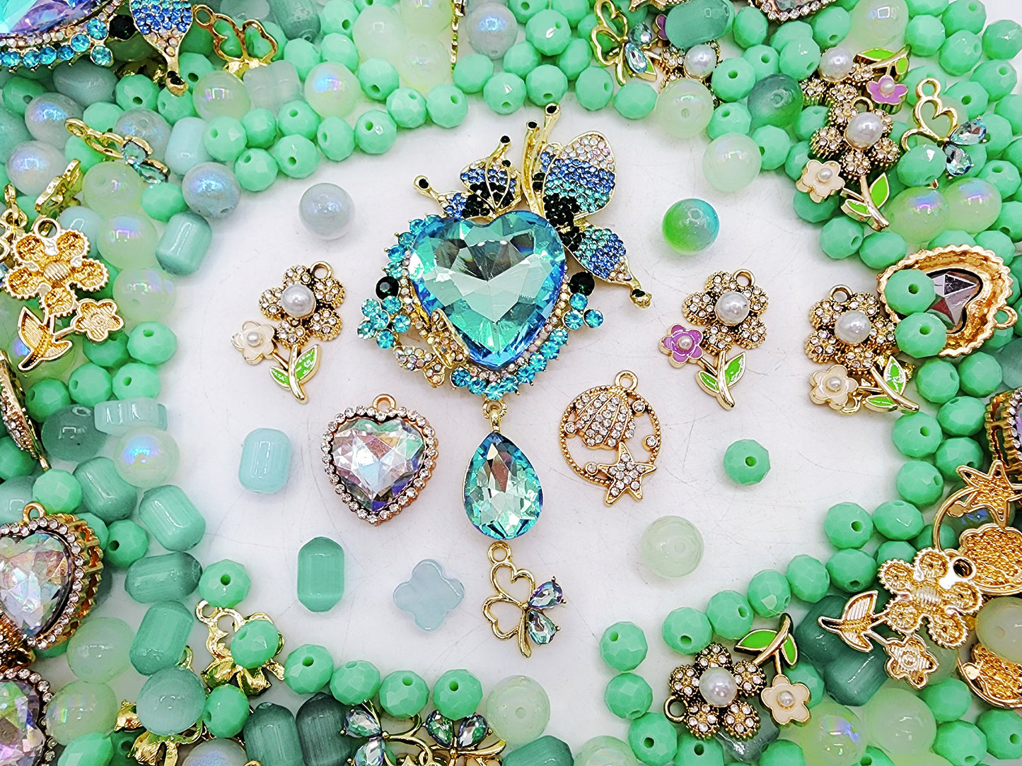 [Premium] Giant Luxury: Enchanted Garden