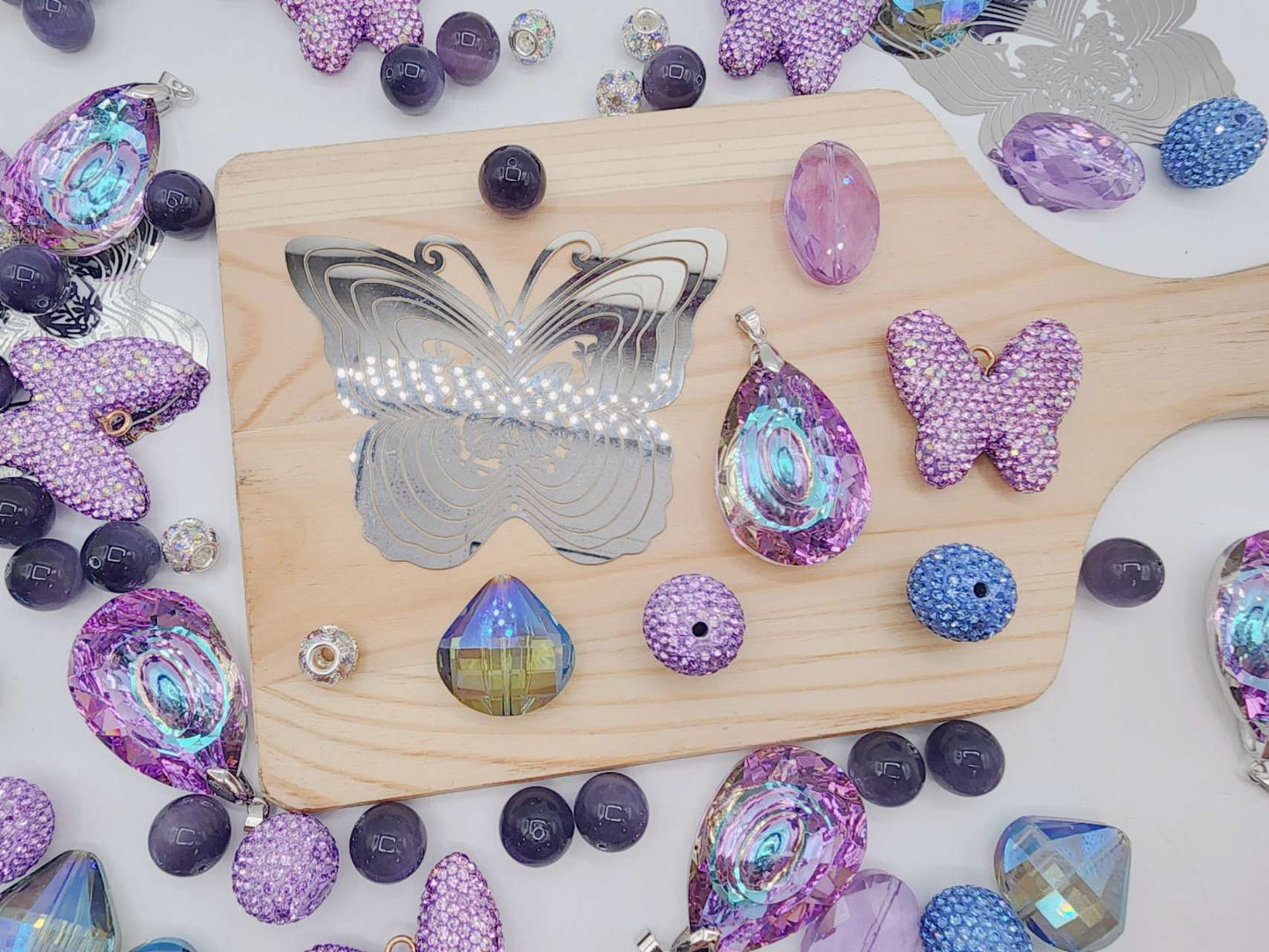 [Express] Luxury Max: Violet Monarch