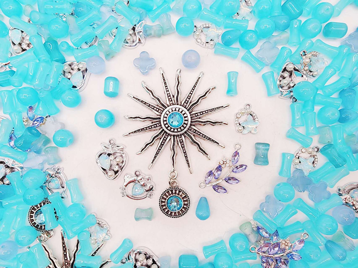 [Premium] Giant Luxury: Blue Sunday