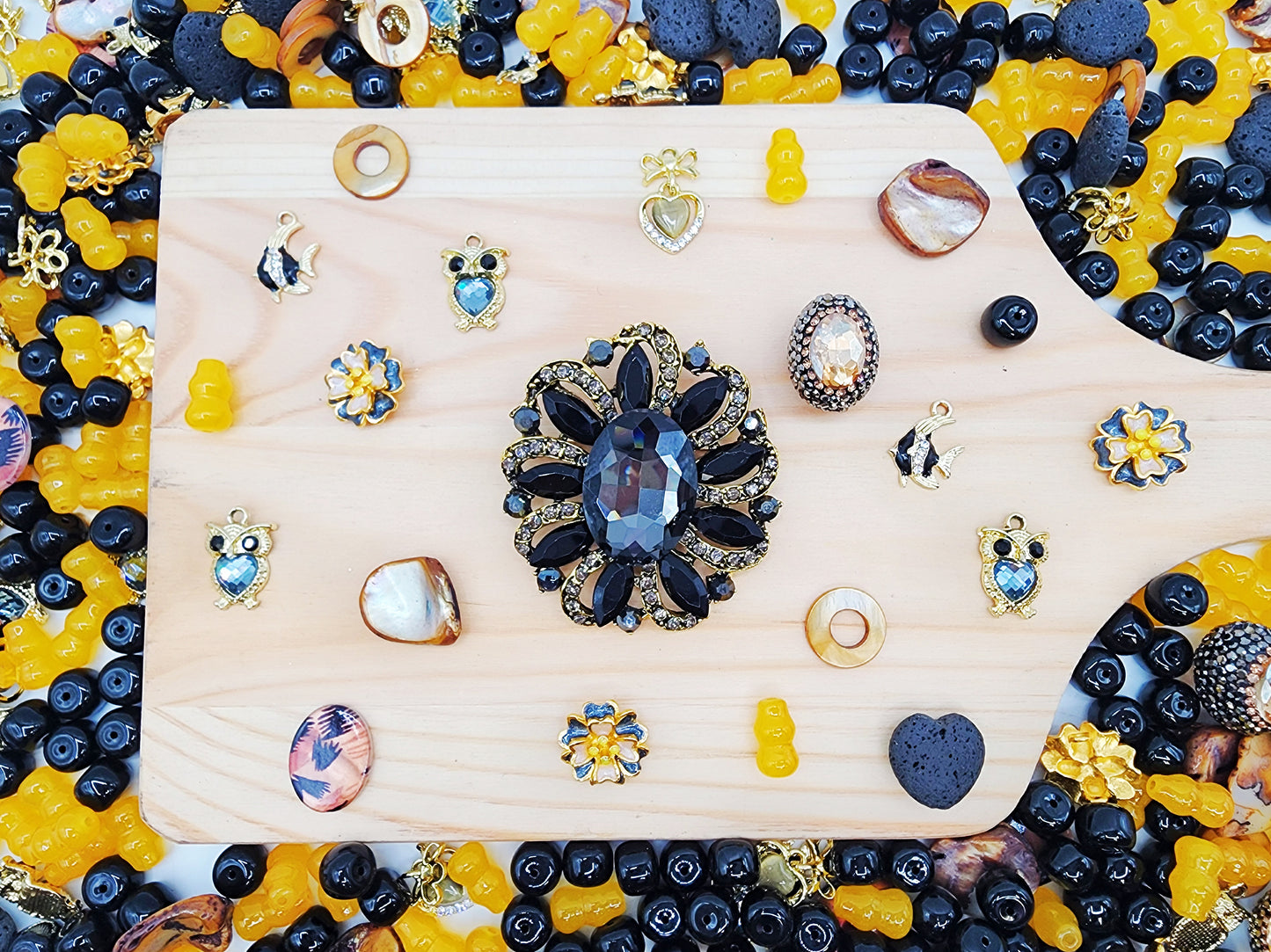 [Premium] Giant Luxury: Midnight Honey