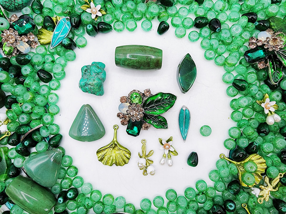 [Premium] Giant Luxury: Jade Fantasy