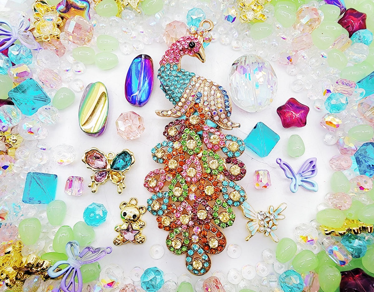 [Express] Giant Luxury: Peacock Garden